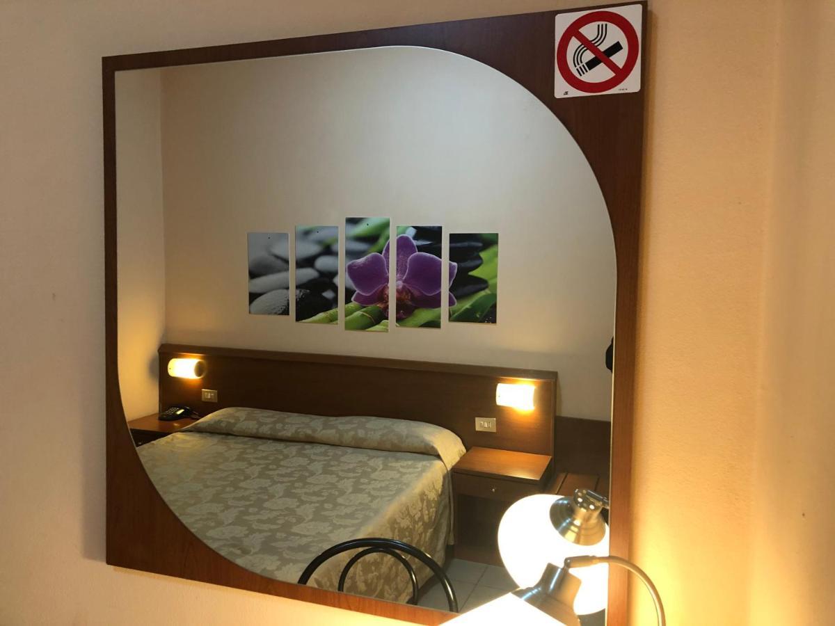 Hotel Paradiso Milano Eksteriør bilde