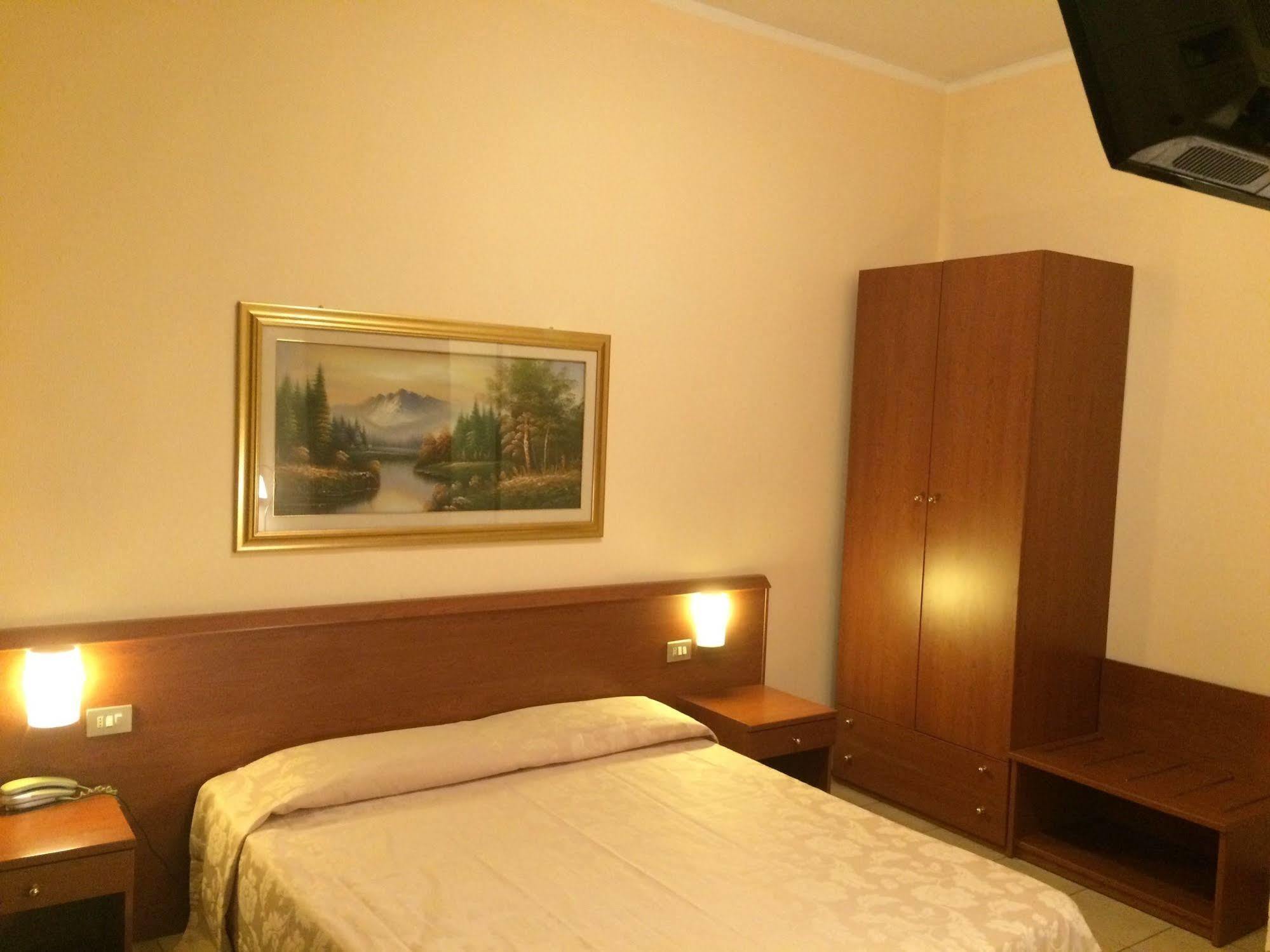 Hotel Paradiso Milano Eksteriør bilde